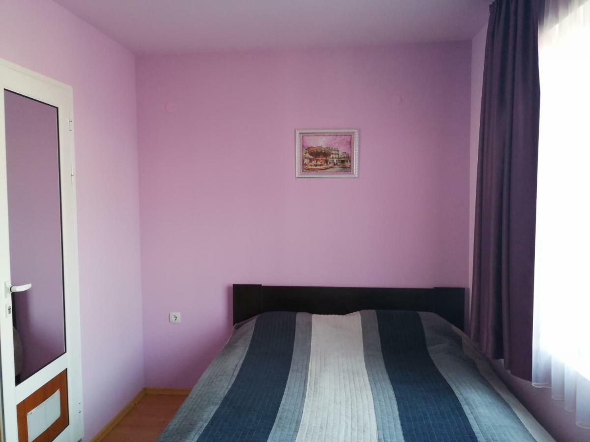 Comfort Apartment Vt Veliko Tarnovo Exterior photo